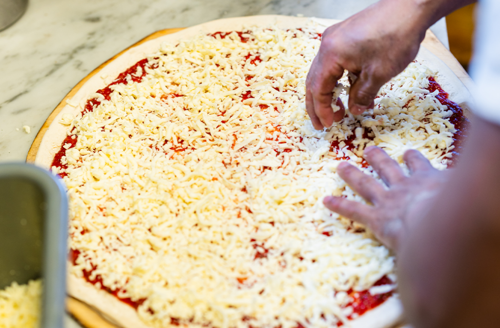 Classic Pizzas – Timeless Favorites