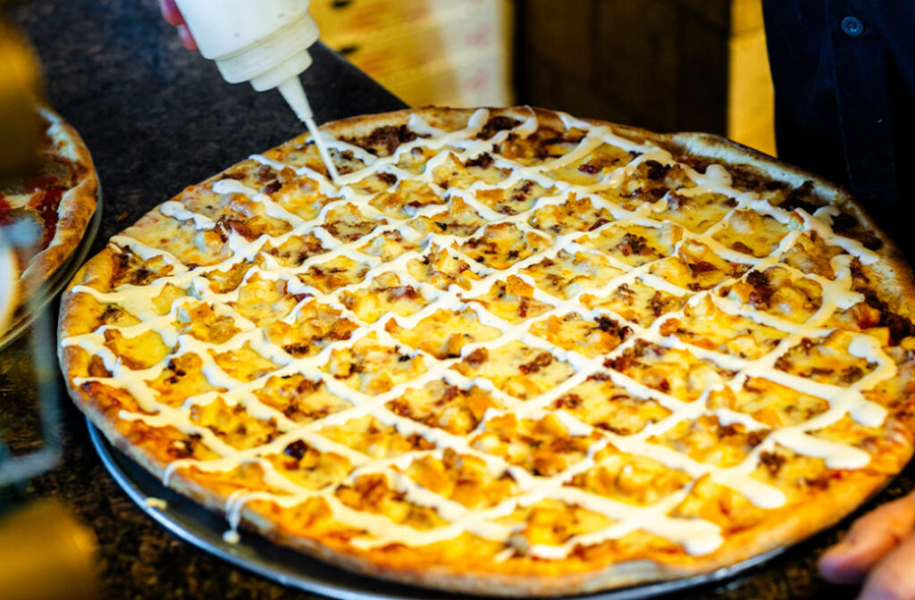 Why Toms River Residents Choose Naples Pizza