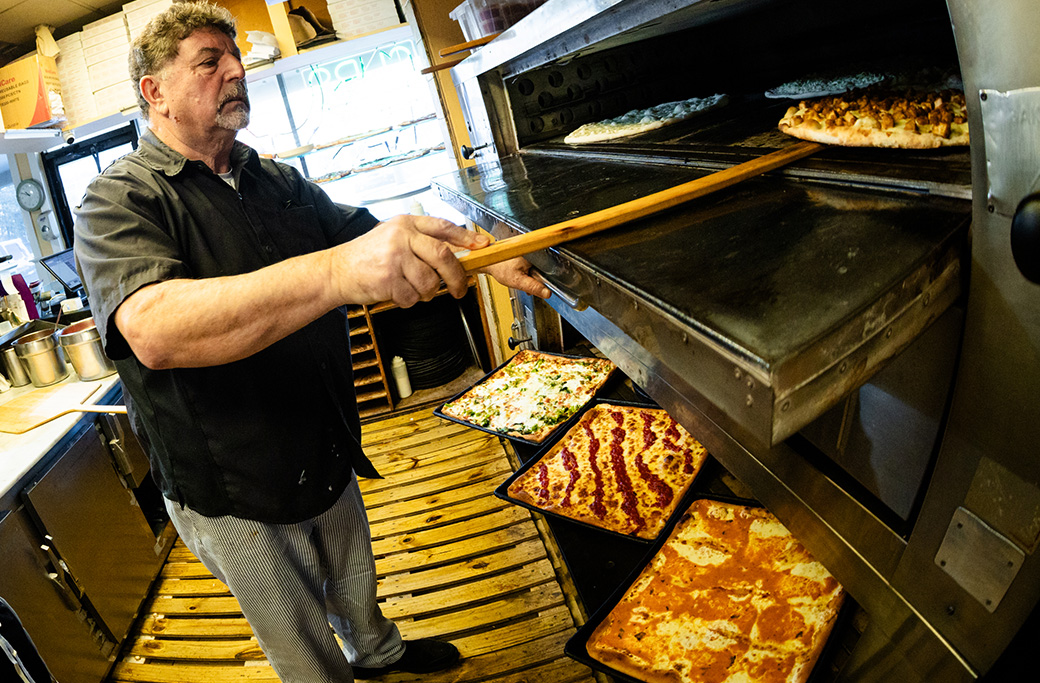 Takeout Pizza in Tuckerton & Ocean County | Naples Pizza
