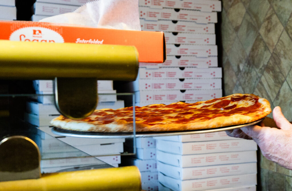 What Makes Pizza "Beach-Ready"?
