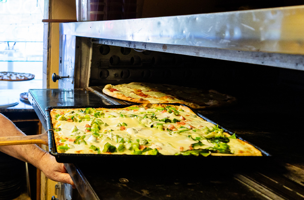 What Makes Grandma Pizza Different? | Naples Pizza